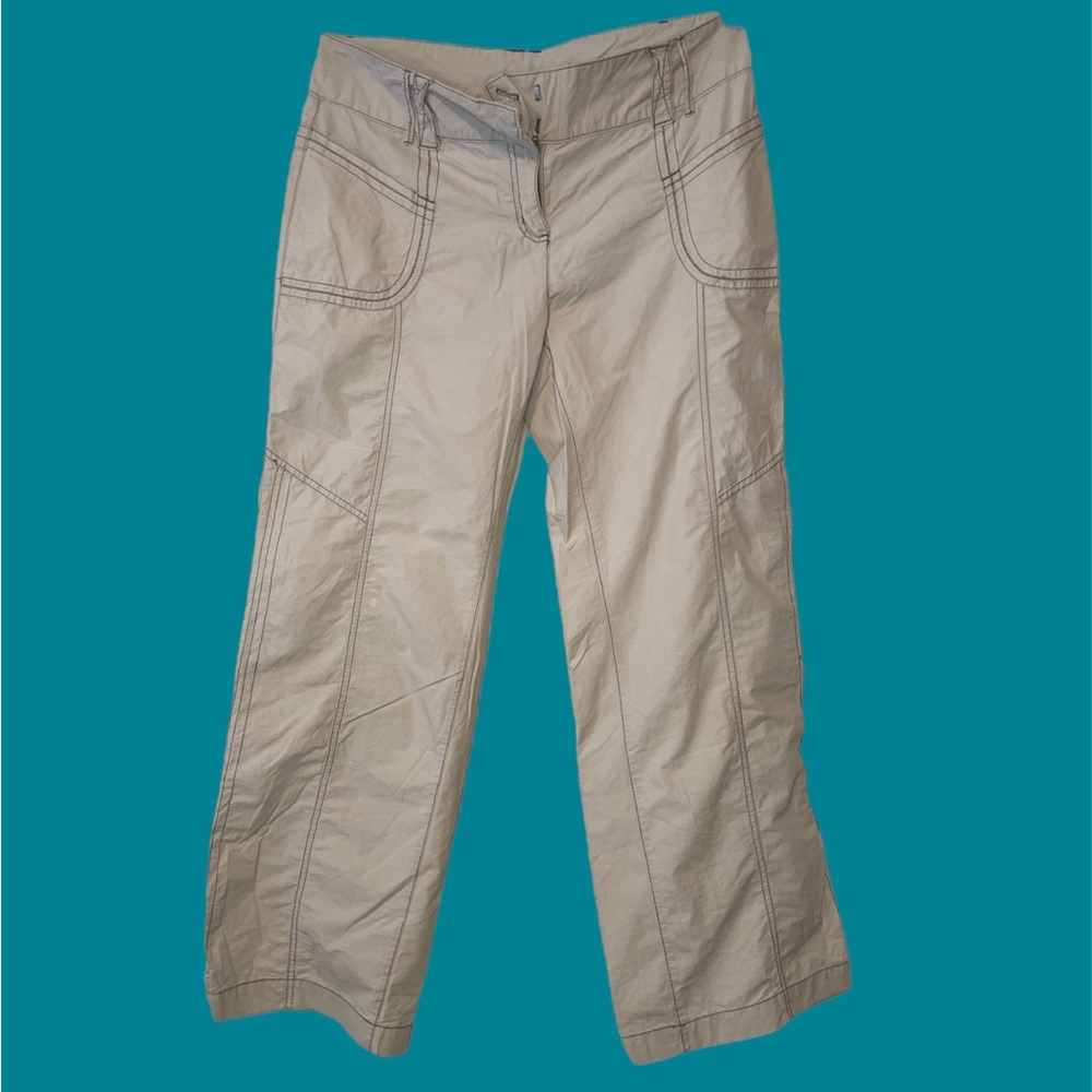 Gray Cargos